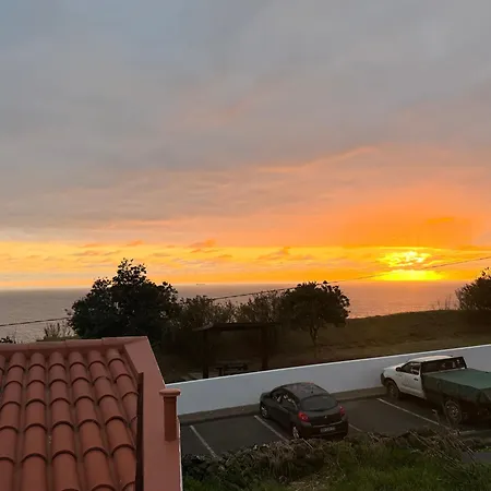 Feriehus Corujeira Azores *